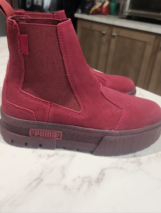 Puma Shoes - Puma Mayze Chelsea Platform Suede Boots Womens Size 7